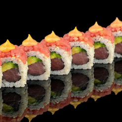Uramaki spicy Tuna